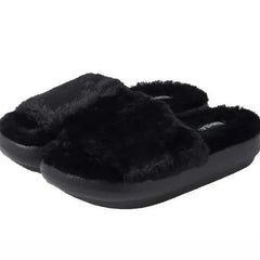 32 Degree Heat Plush Cushion Slide Black