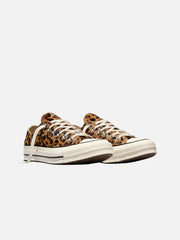 CONVERSE Chuck 70 OX – Leopard Pony Hair, 2 adet, yan görünüm