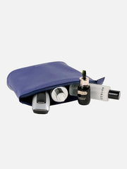 PACK'N TRA Orta Boy Makyaj Çantası – lacivert, açık halde içindeki kozmetiklerle görünüm