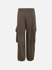ADIDAS ORIGINALS Premium Essentials Pant – Shadow Olive, ön görünüm