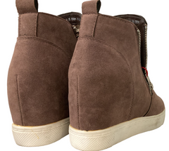 Sport Ladies High Top Shoes