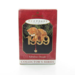 Hallmark 1999 Fabulous Decade orange tabby cat ornament
