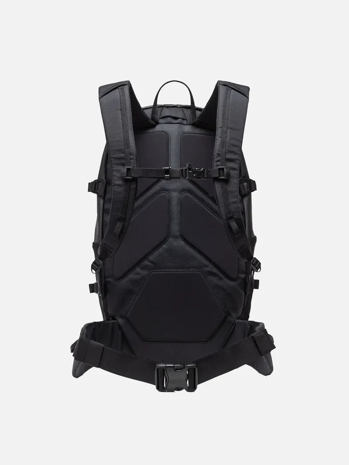 HERSCHEL All Season Outdoor Backpack 29L - Black - Hiking Backpacks ÇANTA
