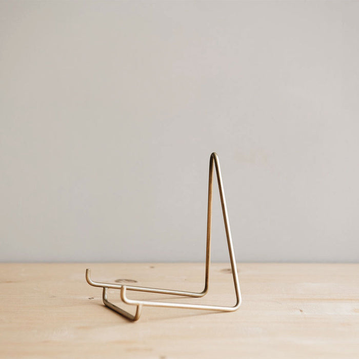 Brass Plate Stand