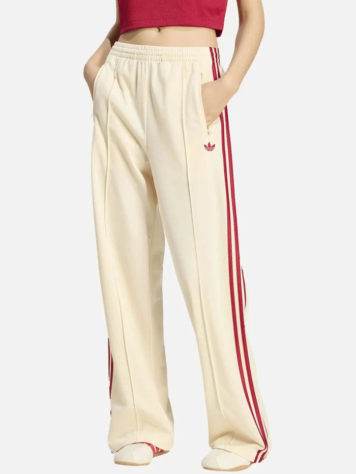 ADIDAS ORIGINALS Firebird Loose Track Pant – Warm Vanilla, yandan görünüm