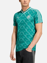 ADIDAS ORIGINALS Germany Away Jersey 1990 - Power Green - Kategorize edilmemiş FORMA