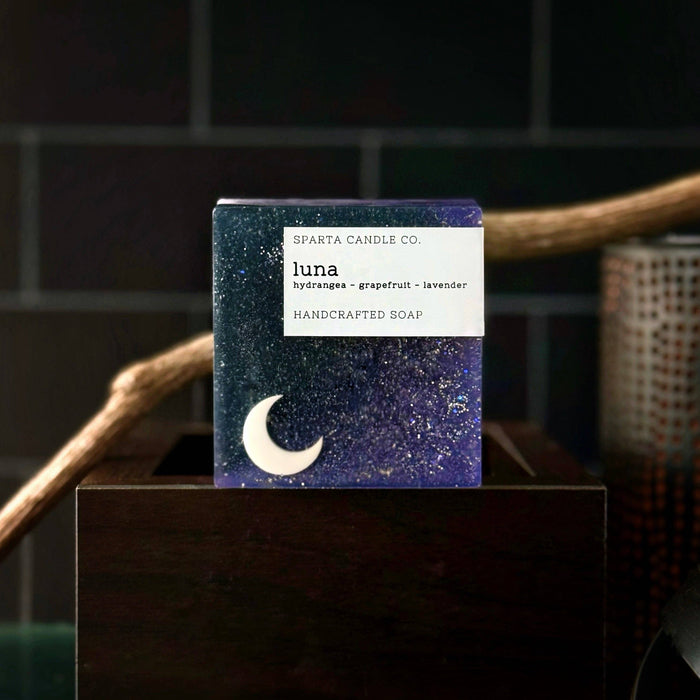 LUNA SOAP