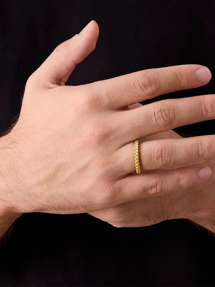 ATOLYEWOLF Mesh Ring in Gold - Earrings YÜZÜK