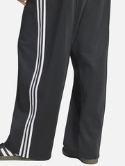 ADIDAS ORIGINALS OS Wide-Leg Track Pants – siyah, yan beyaz üç çizgi, paça ve taban görünümü