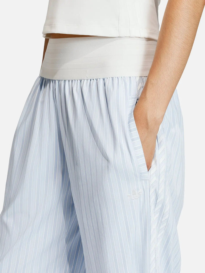 ADIDAS ORIGINALS Poplin Essentials Pant - Crystal Sky - Uncategorized PANTOLON