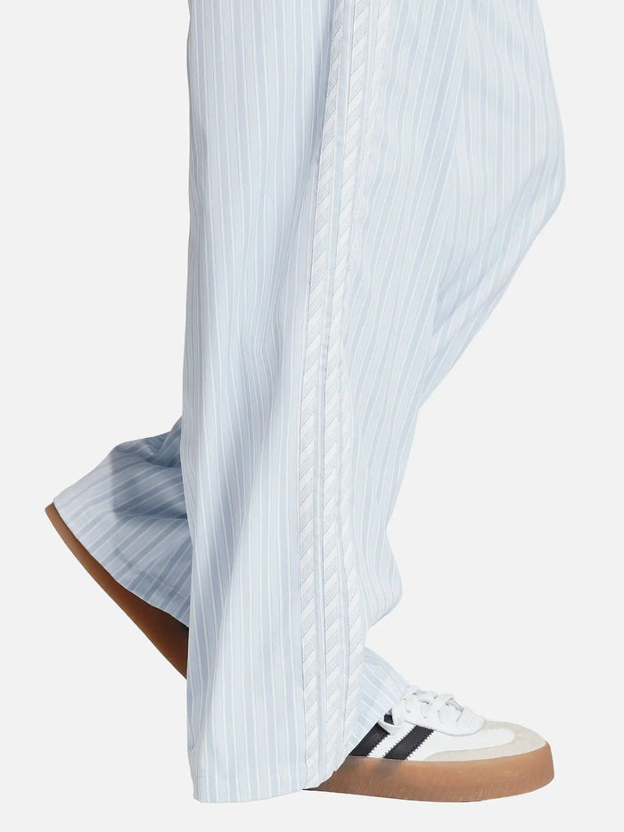 ADIDAS ORIGINALS Poplin Essentials Pant - Crystal Sky - Uncategorized PANTOLON