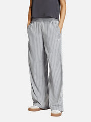 ADIDAS ORIGINALS Poplin Essentials Pant - Grey Three - Uncategorized PANTOLON