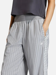 ADIDAS ORIGINALS Poplin Essentials Pant - Grey Three - Uncategorized PANTOLON