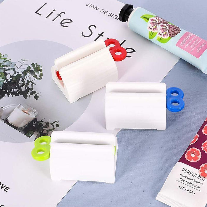 Rolling Toothpaste Squeezer