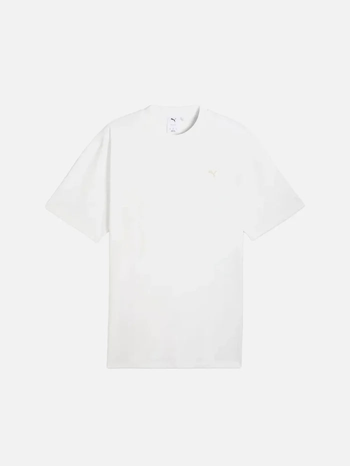 PUMA Select Essentials Tee – beyaz, önden görünüm