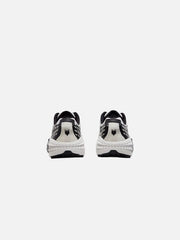 HOKA Speedgoat 2 "Black Frost" - Sneakers SNEAKER