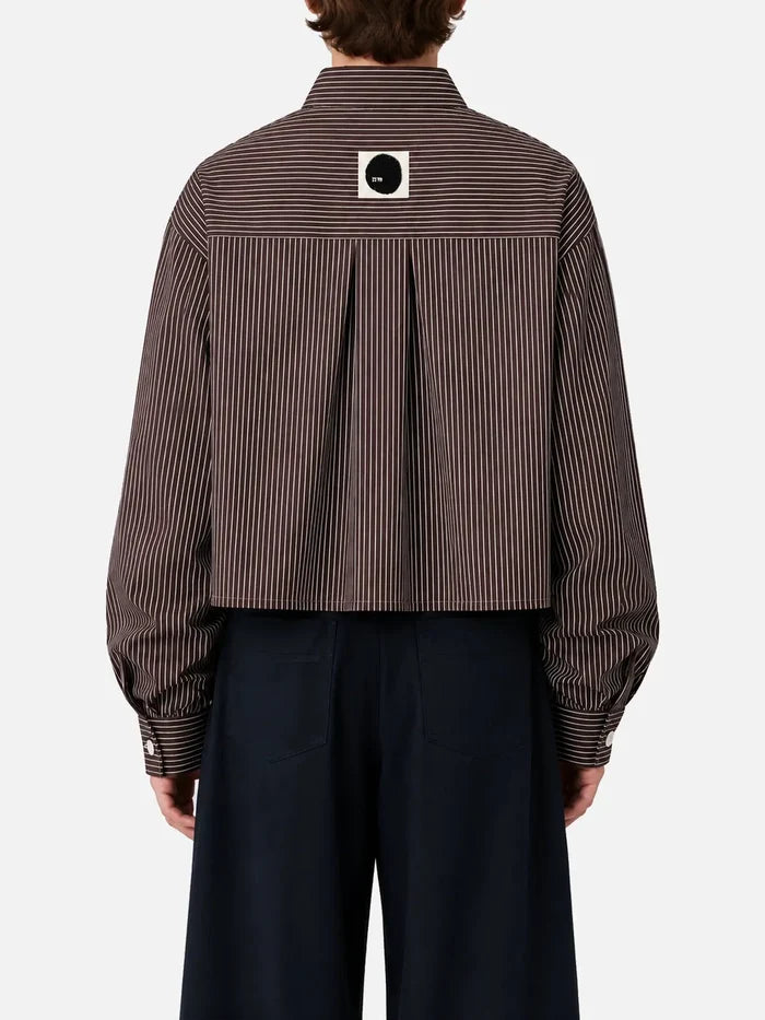 shopi go Sumida Boxy Shirt – koyu kahverengi ve beyaz, arka görünüm