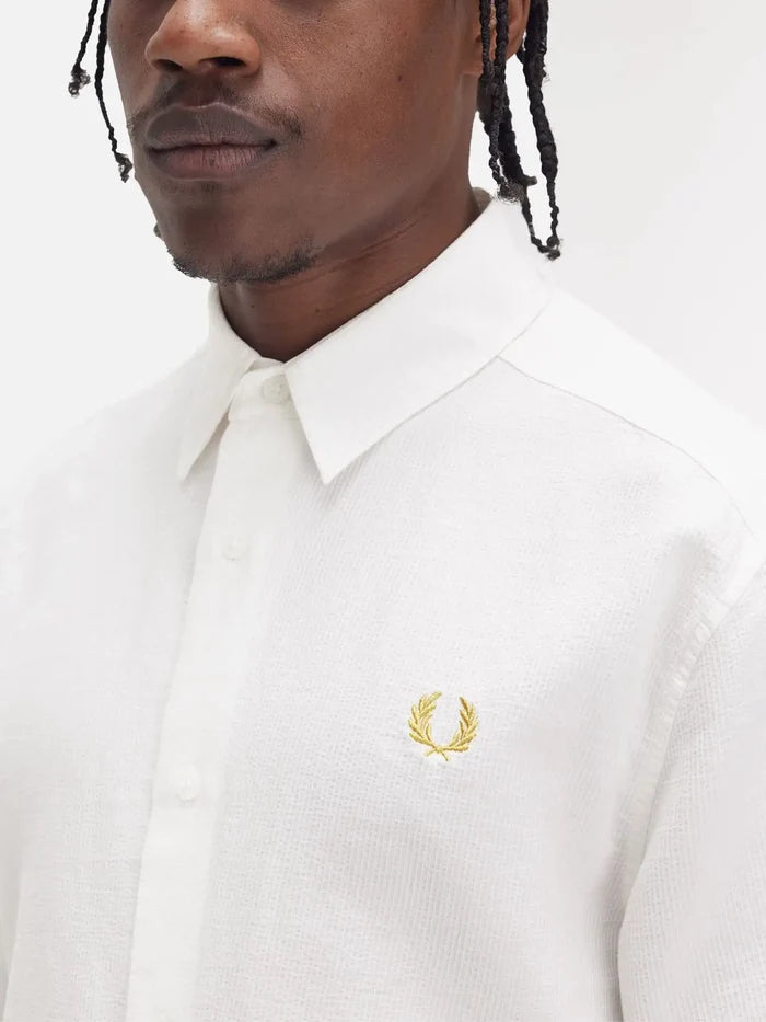 FRED PERRY Textured Seersucker Shirt - White - Shirts GÖMLEK