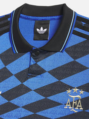 ADIDAS ORIGINALS Thrasher x AFA Argentina Jersey - Black/Blue – ön görünüm, altın AFA rozet