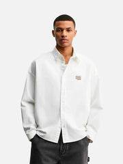 SEVDRUS Typewriter Shirt - White – beyaz, önden görünüm, logo detayı