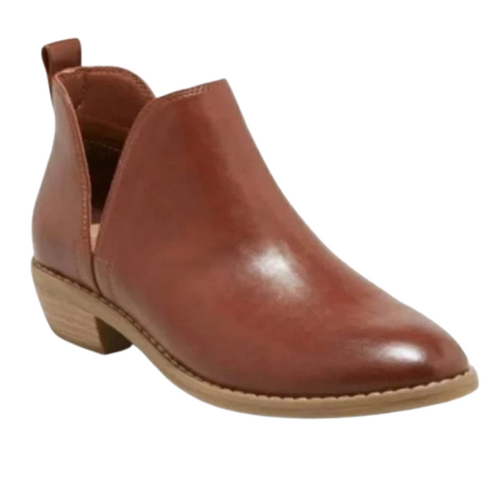 Universal Thread Women’s Nora Shoes Dark Cognac