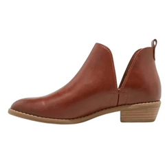 Universal Thread Women’s Nora Shoes Dark Cognac