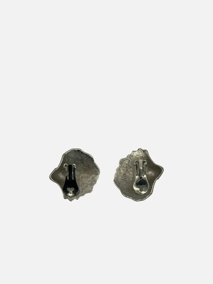 NES VINTAGE Vintage Marchasite Style Shell Earrings - Earrings KÜPE
