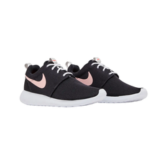 Nike Women’s Roshe One Shoes – 844994-008