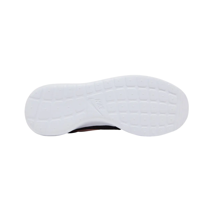 Nike Women’s Roshe One Shoes – 844994-008